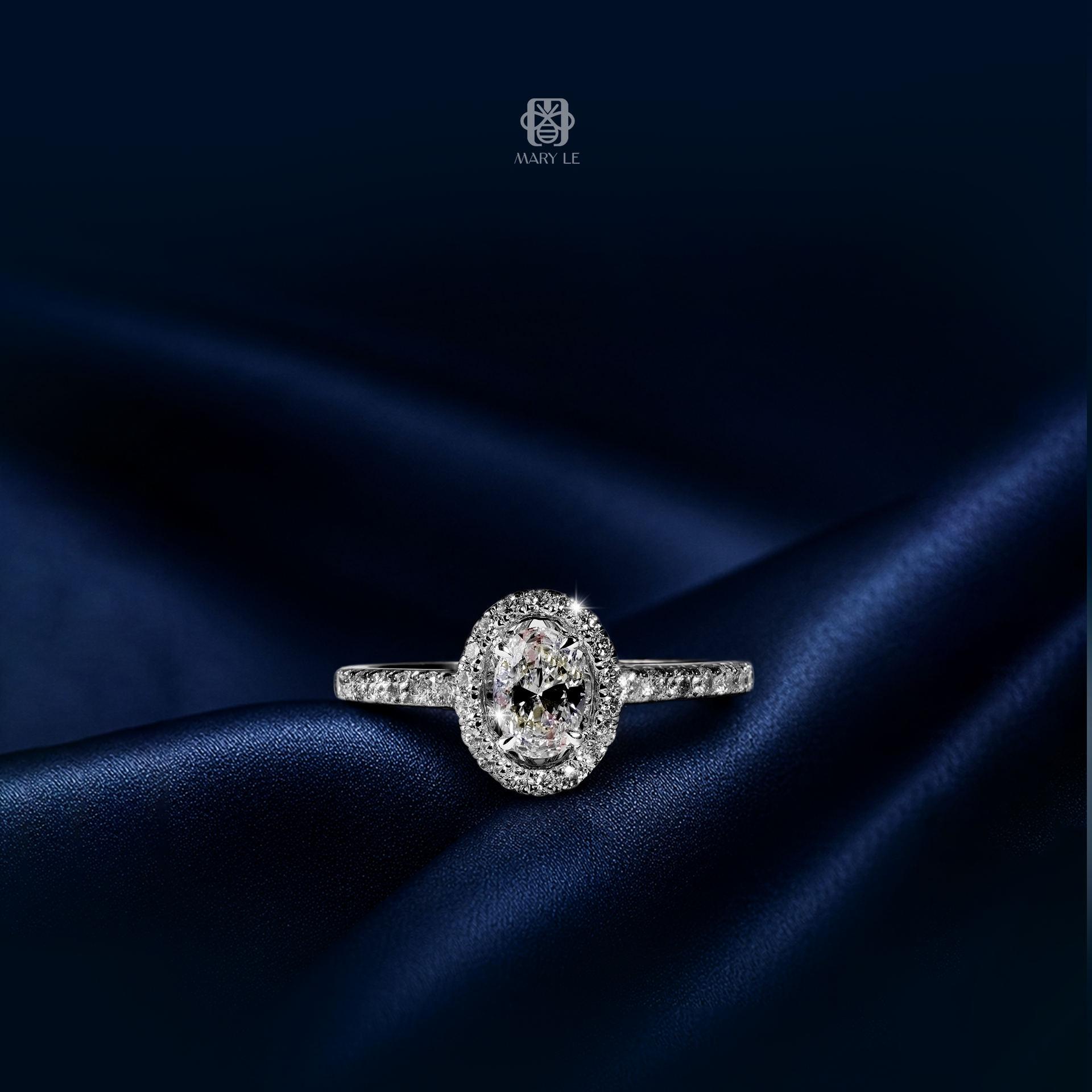 The Pure Oval | M555