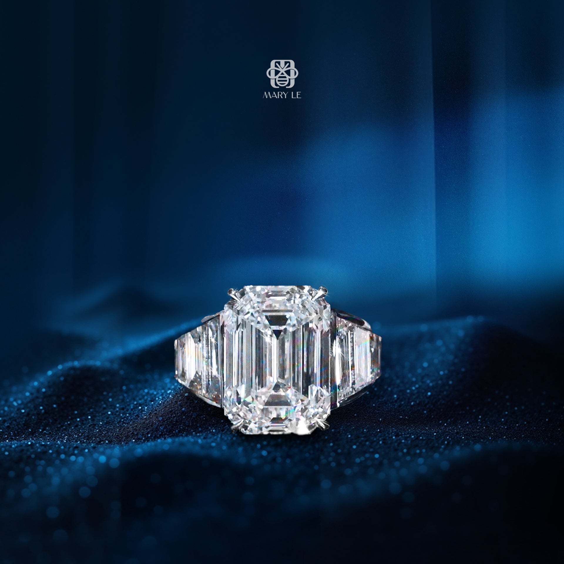 Emerald Allure Ring | M290