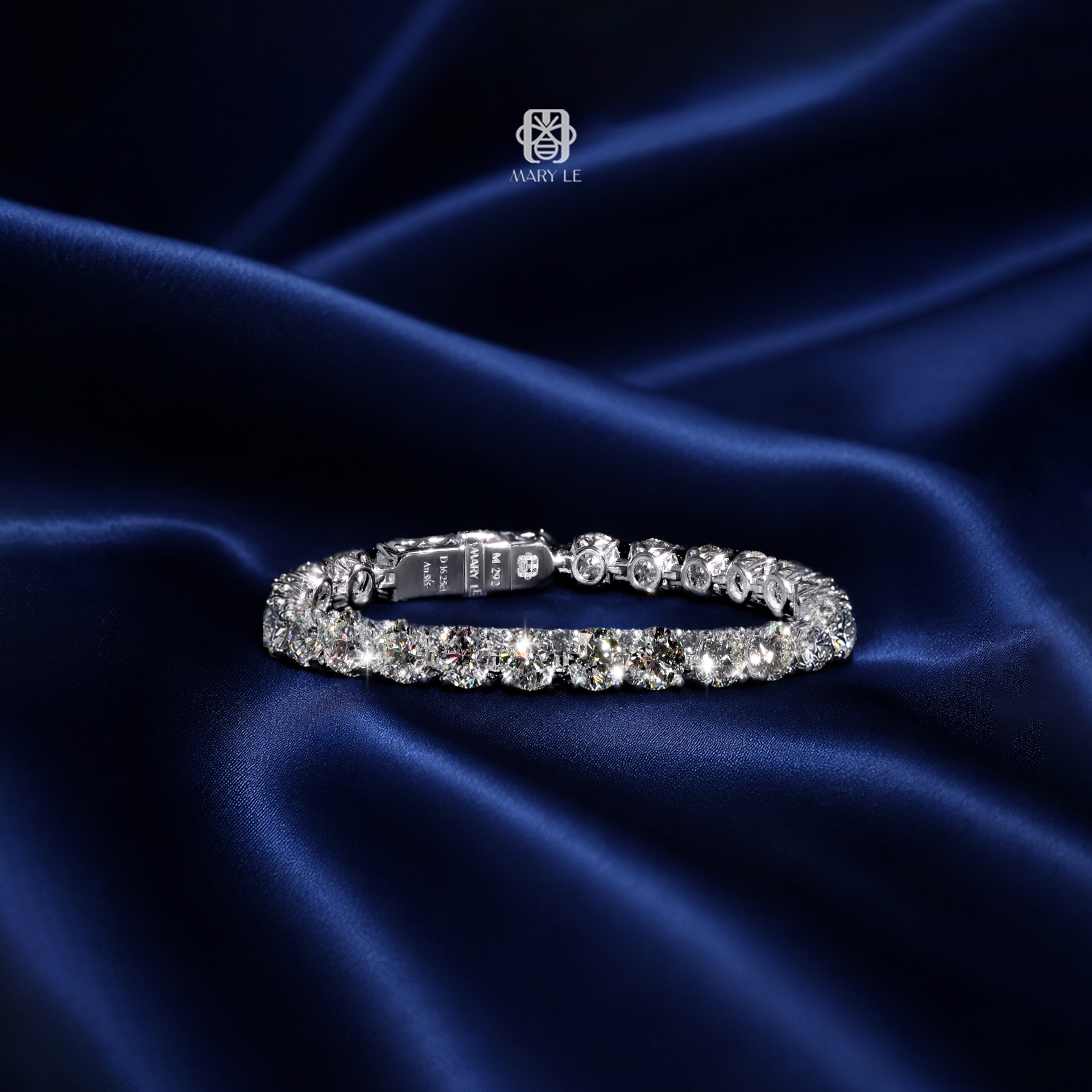 Round Brilliant Diamond Tennis WG Bracelet | M292