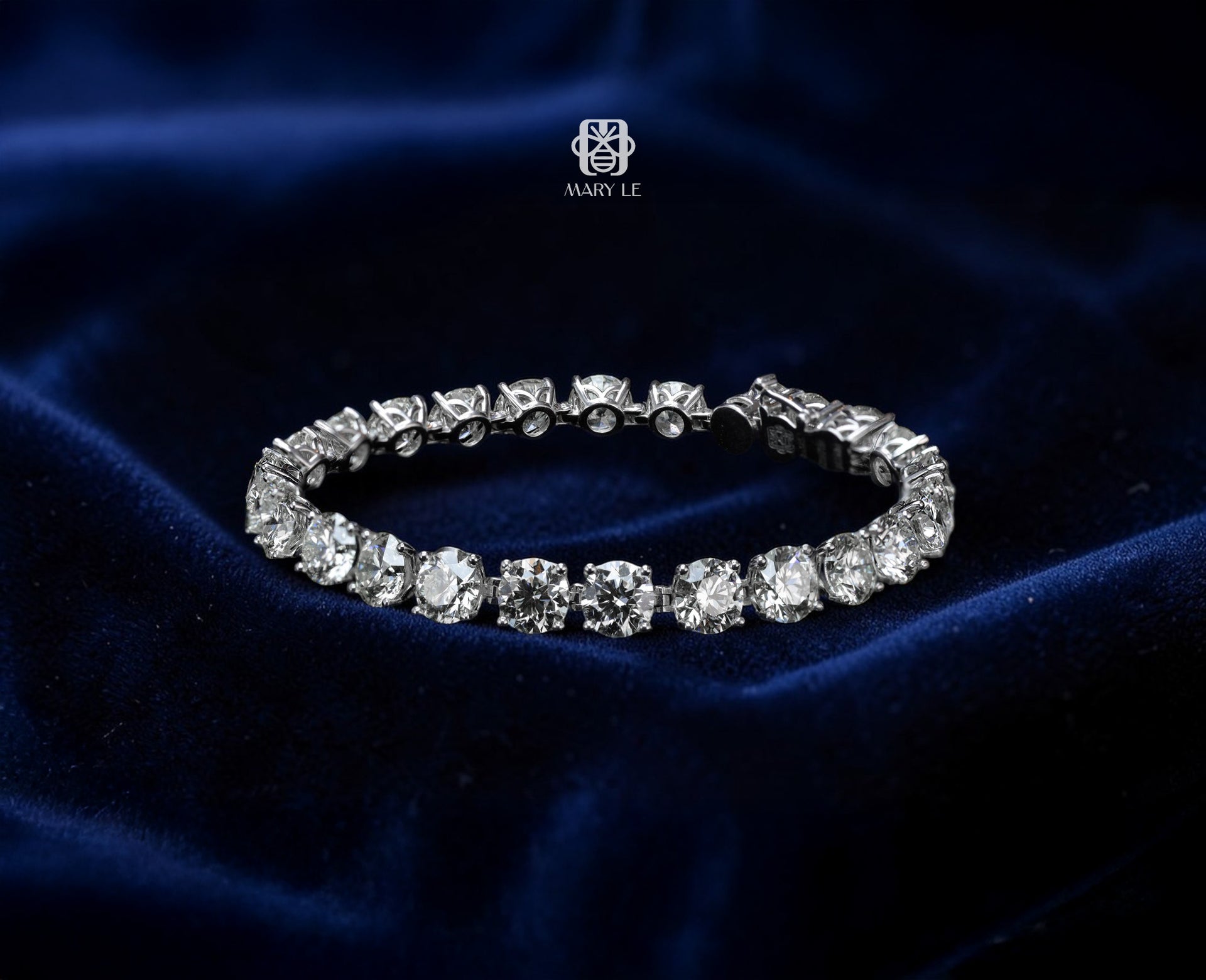 Round Brilliant Diamond Tennis WG Bracelet | M292