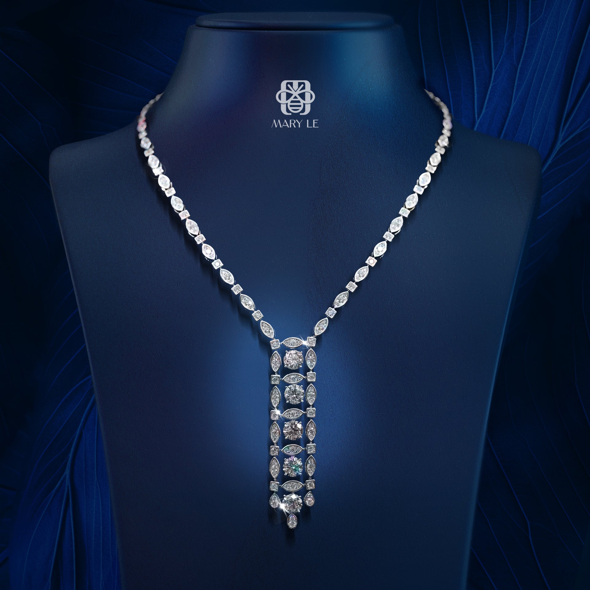 Classic Mary Le Diamond Necklace M296