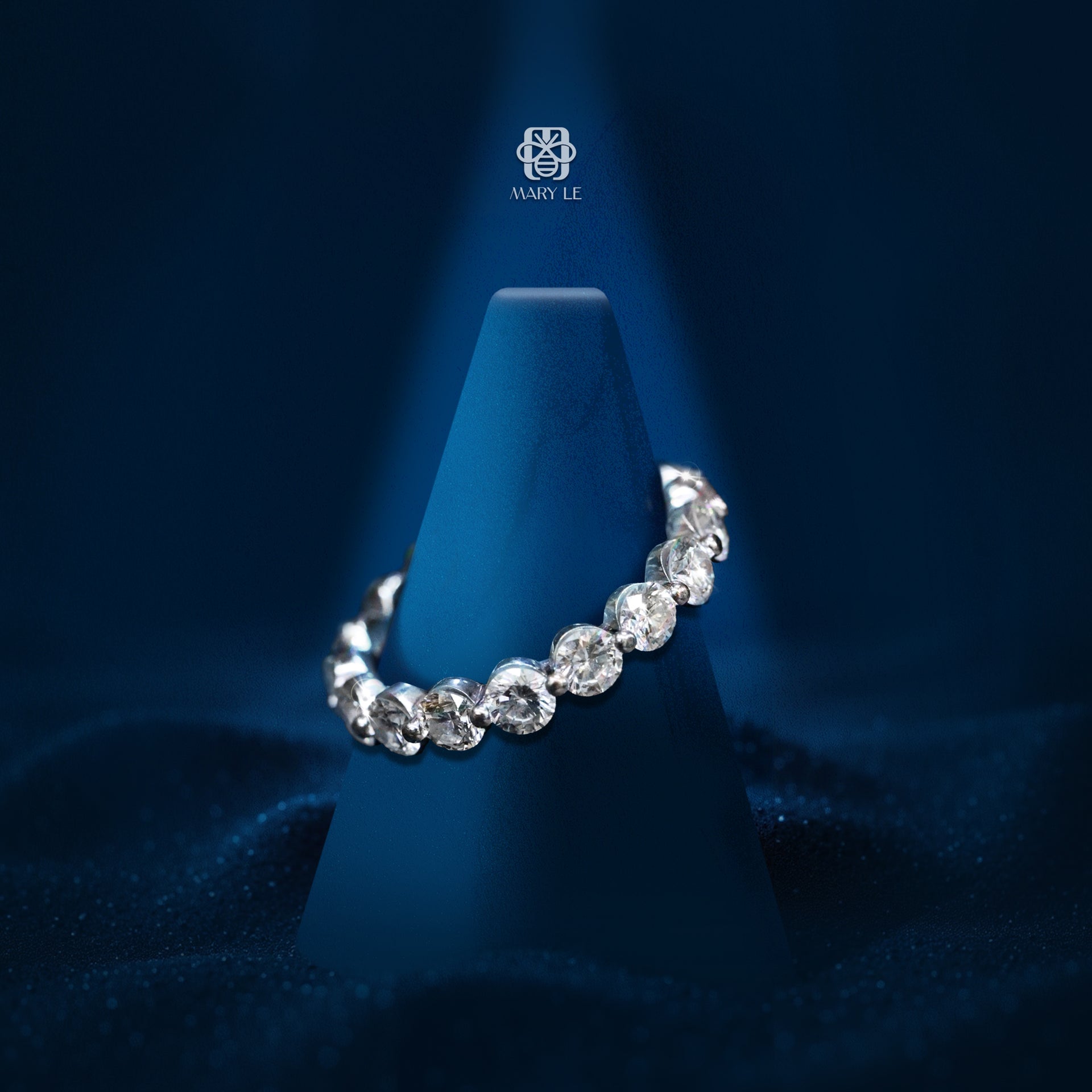 Round Diamond Wedding Band Ring | M388