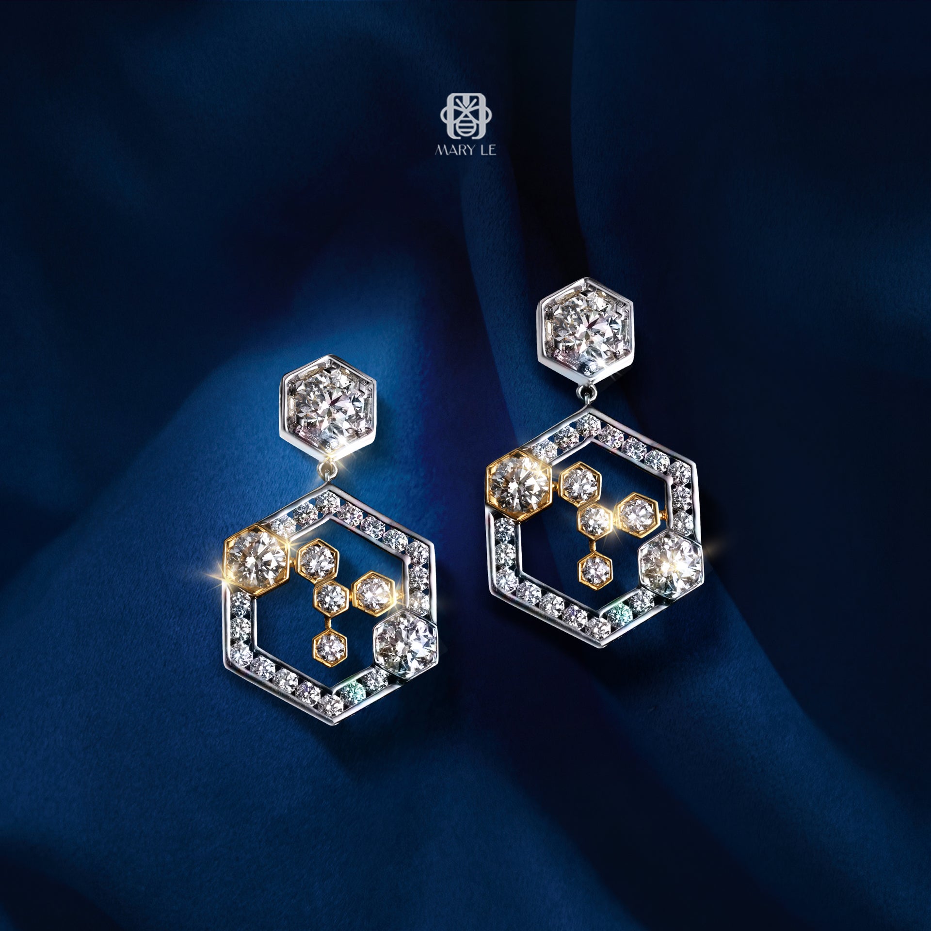 Les Abeilles de Mary Le Earrings | M509