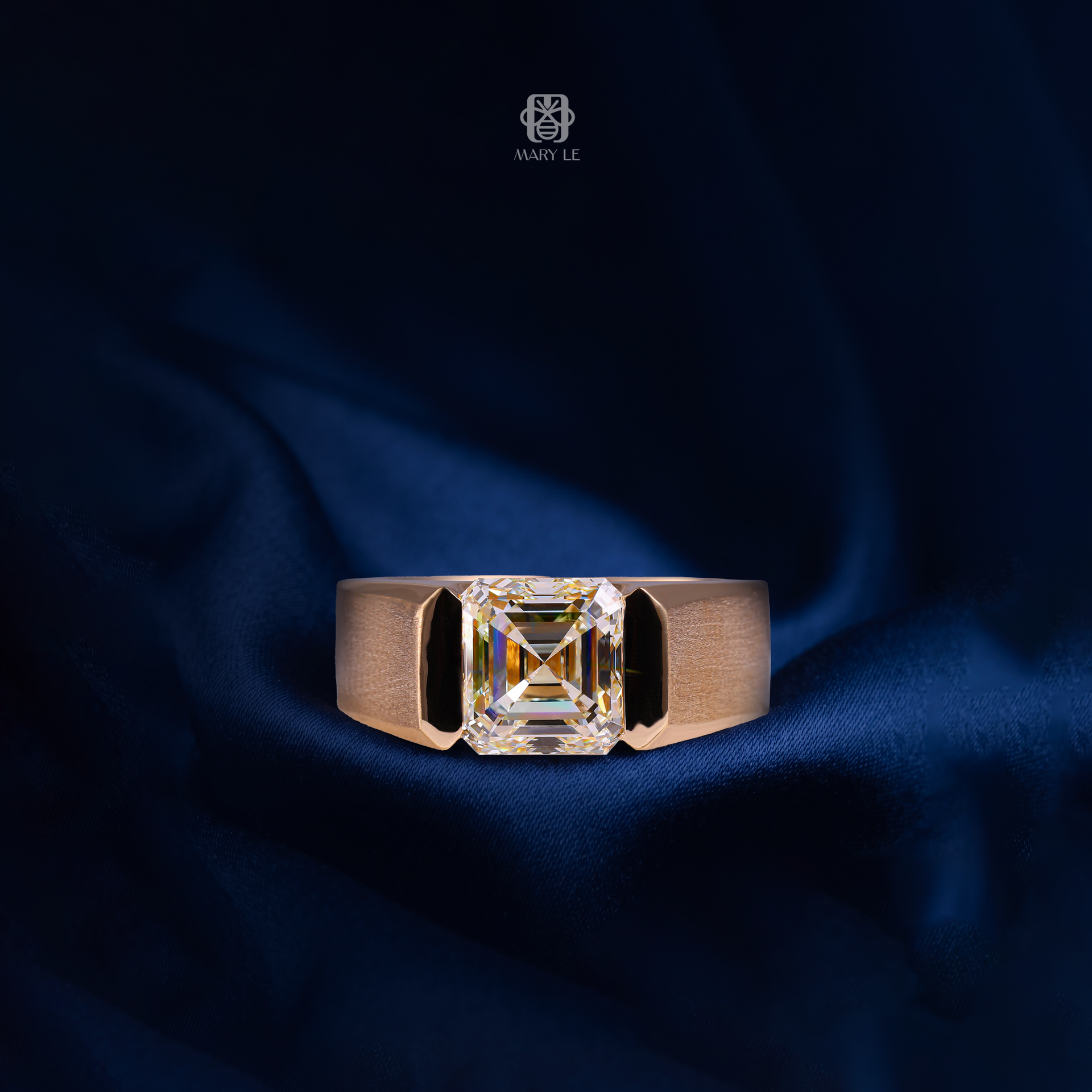 Solar Edge Diamond Men's Ring | M514