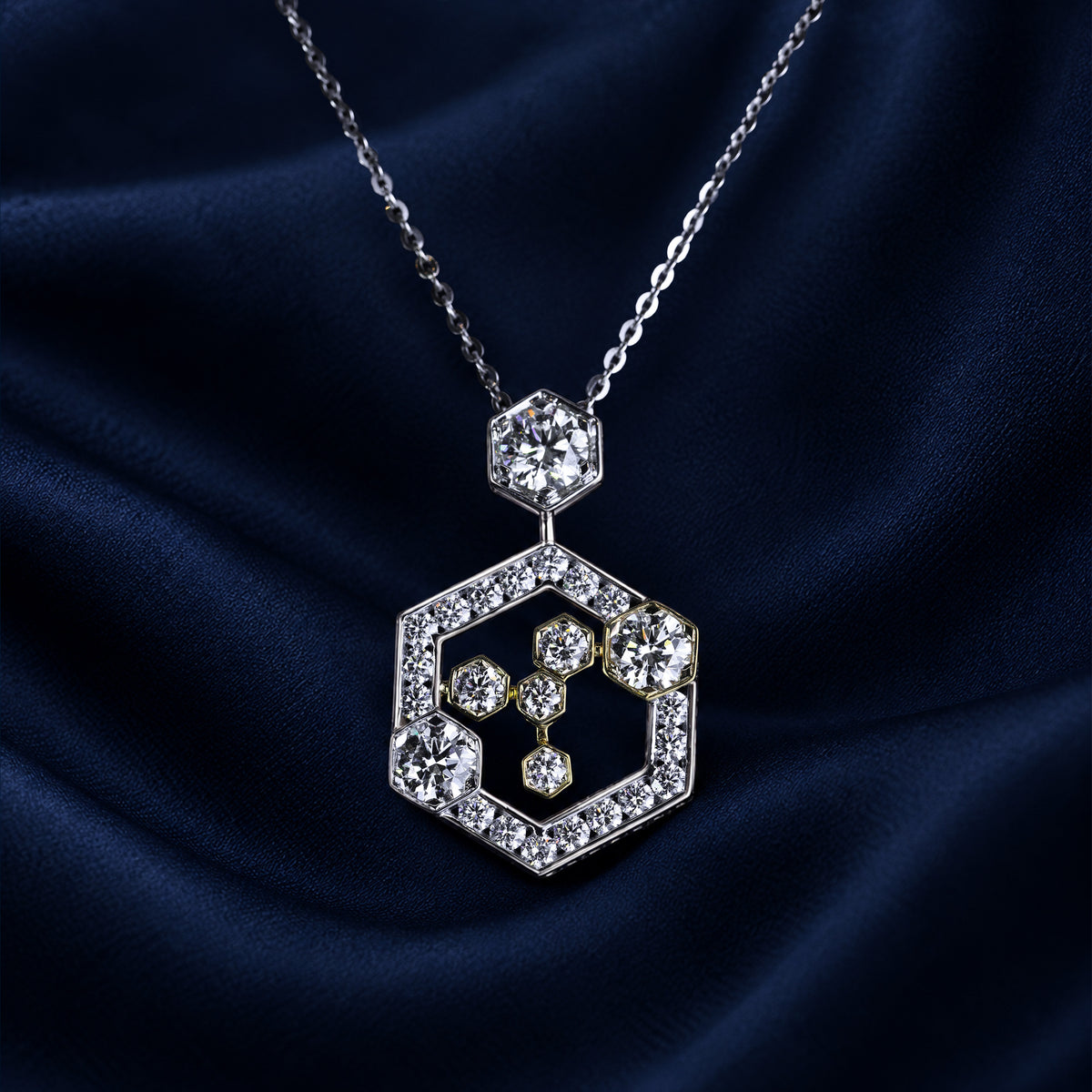 Bee The One Hexagon Diamond Necklace | M550