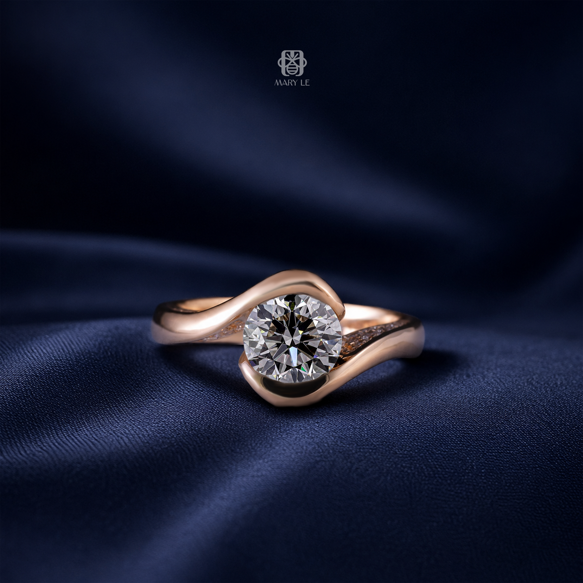 Rose Amour Round Diamond Ring | M590
