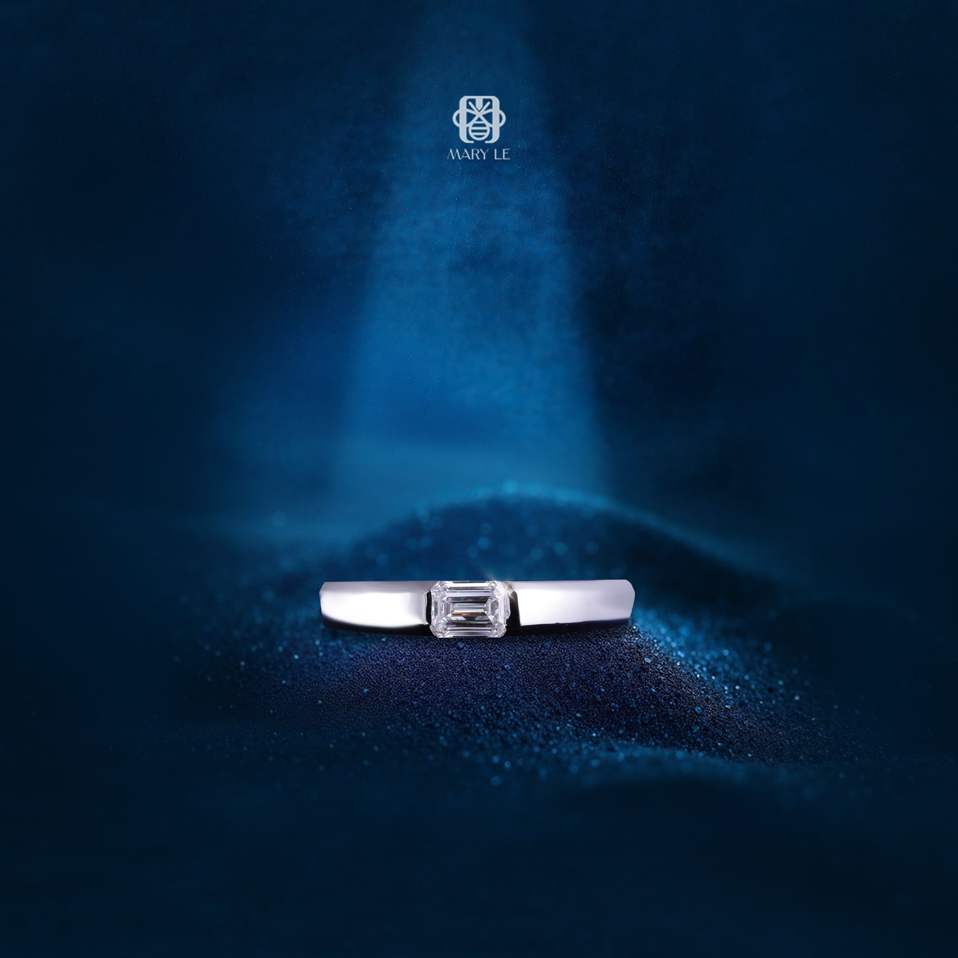 Platinum Emerald Core Diamond Men's Ring| M593